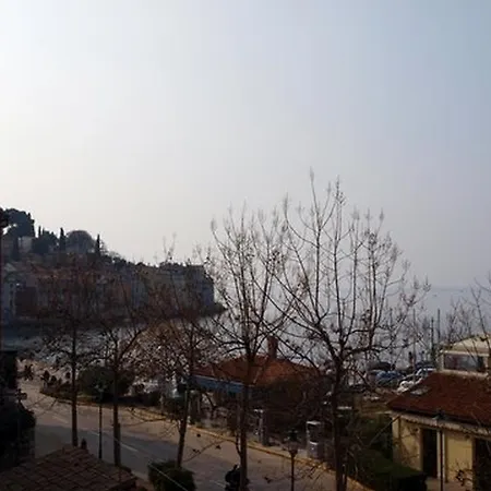 Apartman 36 *
