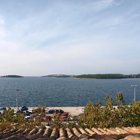36 * Rovinj